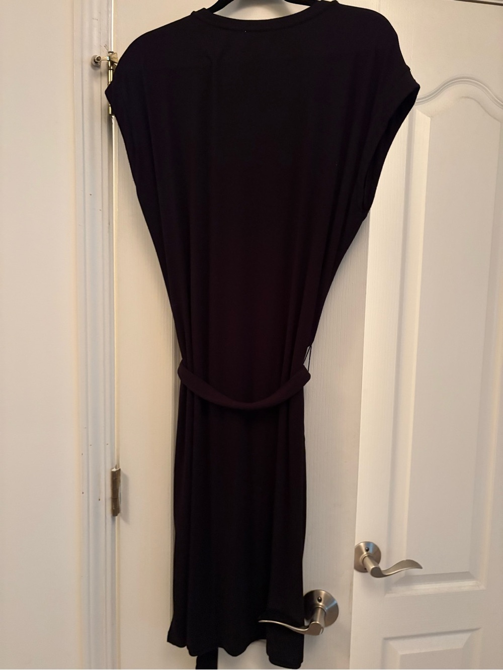 White House Black Market Women's Midi Dress in Black
